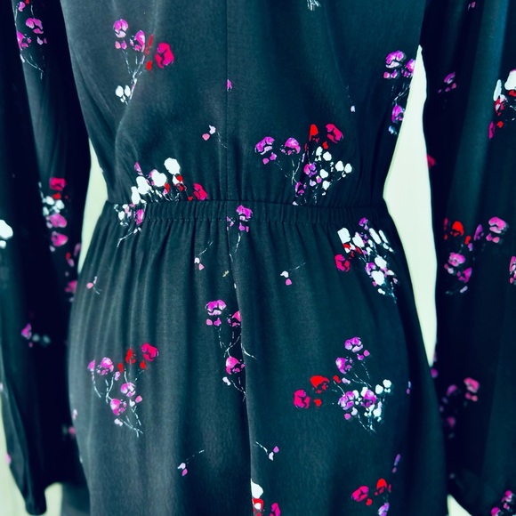 ✨ Express | Black Floral Ruffle Dress – Size Small - Picture 9 of 13